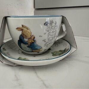 Peter Rabbit Teacup and Saucer Set